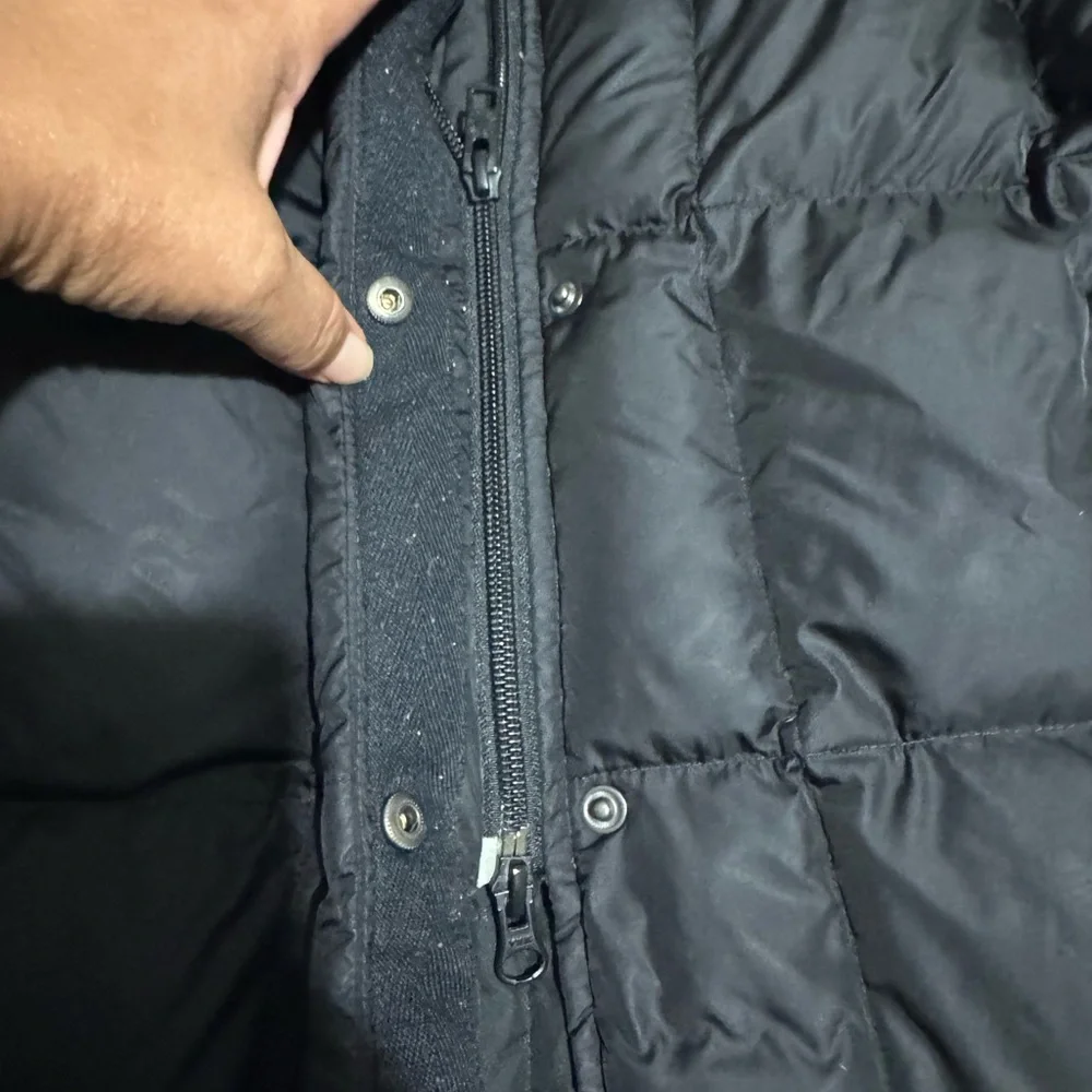 The North Face Black Puffer Coat - Picture 13 of 16